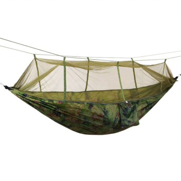 Hammock da campeggio mimetico polare portatile leggero con una zanzara per escursioni e viaggi