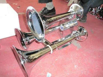 triad tone air horn(train horn)With bracket