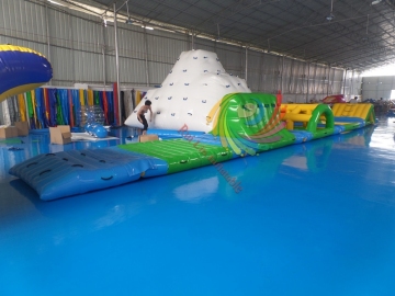 high quality inflatable flushes the pass,inflatable water sport games