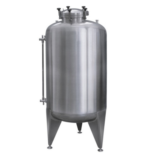 Horizontal distilled water storage tank