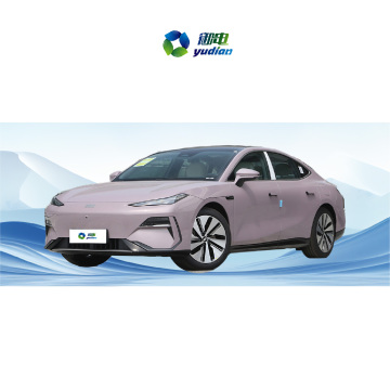 2024 Geely Galaxy E8: Coche eléctrico usado 4WD de largo alcance usado