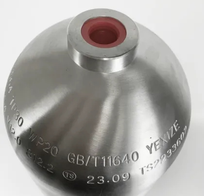 Aluminum pressure tank for diving equipment