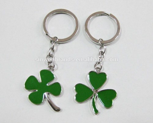 3 and 4 leaf clover keychain /keyring