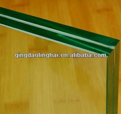 Clear laminated glass/extra clear glass