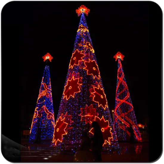 shopping mall outdoor Christmas tree lighting