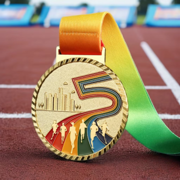 ميداليات كرة القدم الدينية المنخفضة ميداليات ميداليات الذهب من جبل الزنك ميداليات كرة القدم يموت هدايا التذكارات التي تصب المعدن منخفض السعر التسامي