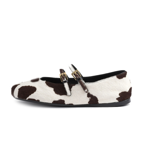 Trendy Cow Pattern Flat Shoes