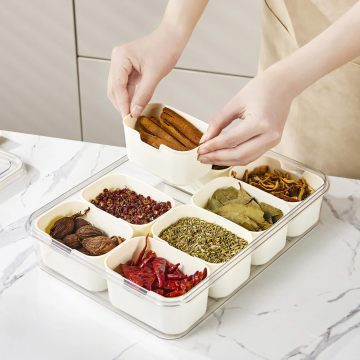 8 Small Removable Divided Plastic Food Storage Boxes