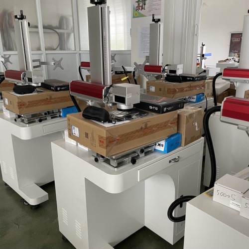 Mobiele onderdelen LED -paneel UV -lasermarkeermachine