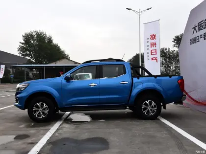 Nissan navara pickup truck