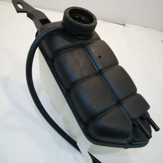 China Expansion Tank Manufacturer: Specializing in Automotive Expansion Tanks for Models w221 and w216