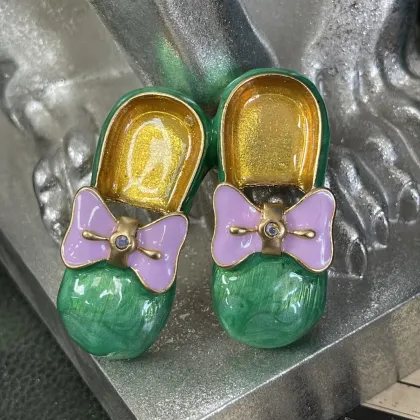 Zeta Phi Beta Cute Enamel Brooch