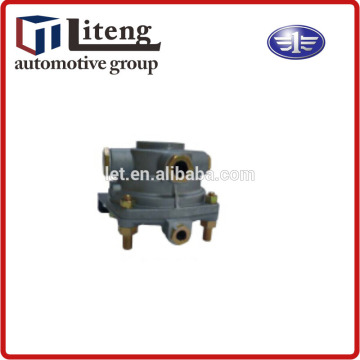 relay valve 3518010-73A FAW heavy truck Parts