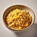 Arroz frito de molho de soja congelado no café da manhã