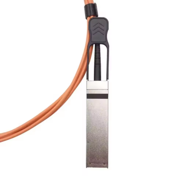 10G SFP+ AOC-كابل الألياف البصرية النشط 10GBBASE لـ SFP-10G-CU3M