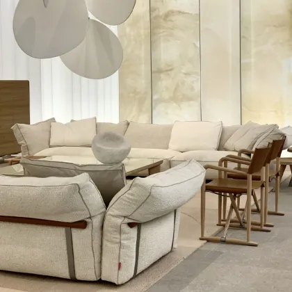 MOYI Designer Flexform Modular Fabric Sofa: A Simple Living Room Addition for Nordic, Modern Villa, and Large Apartment Settings
