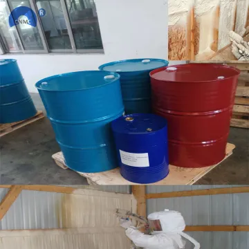 Two component closed cell polyurethane foam raw material for insulation