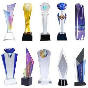 Custom High Quality 3D Laser Engraved Crystal Glass Trophy for Business Gifts and Competitions
