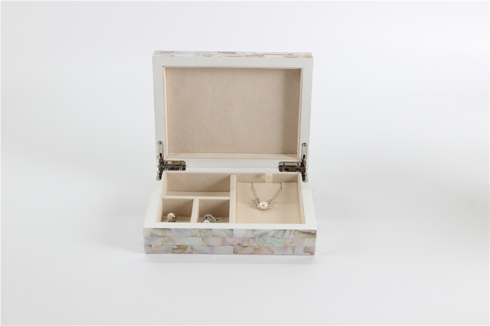 Chinese freshwater MOP jewelry box