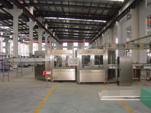 3 In 1 Ce Approved Mineral Water Automatic Liquid Filling Machine