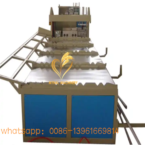 Automatische PVC -Doppelrohr -Steckdose Belling Machine