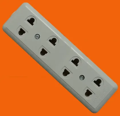3-Outlet Socket with 3m Cable (AE7003)