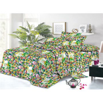 Anpassade tryckta blommor polyester vanliga dagliga sängkläder