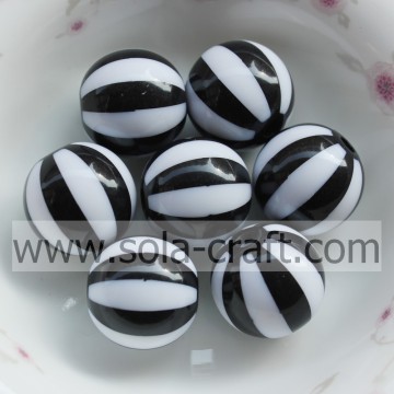Fashion Decorative Black & White Striped 16MM 500Pcs Round Smooth Gemstone Jewelry Food Grade Silicone Lantern Beads For Cloth