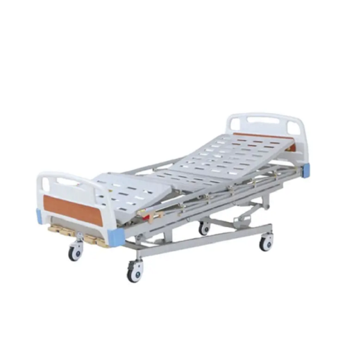5 camas funcionales de la UCI para atención hospitalaria