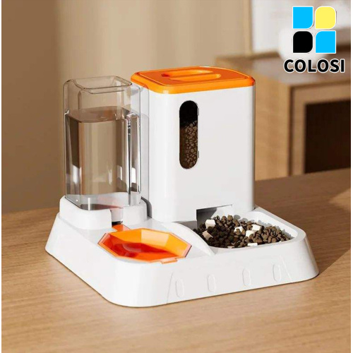 Detachable Indoor Automatic Pet Feeder with Storage Bottle