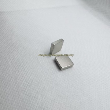 N48 block strong magnetic field