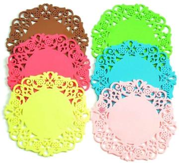 customized logo traditional flower rubber and plastic mat