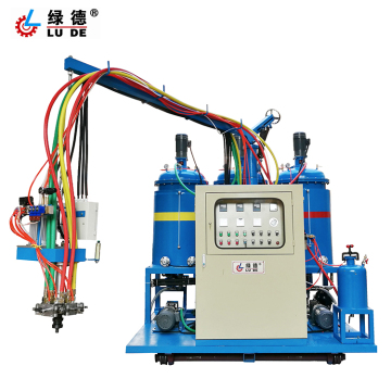 เครื่องฉีดโฟมโฟม PU สำหรับเสื่อที่นั่งถัง
