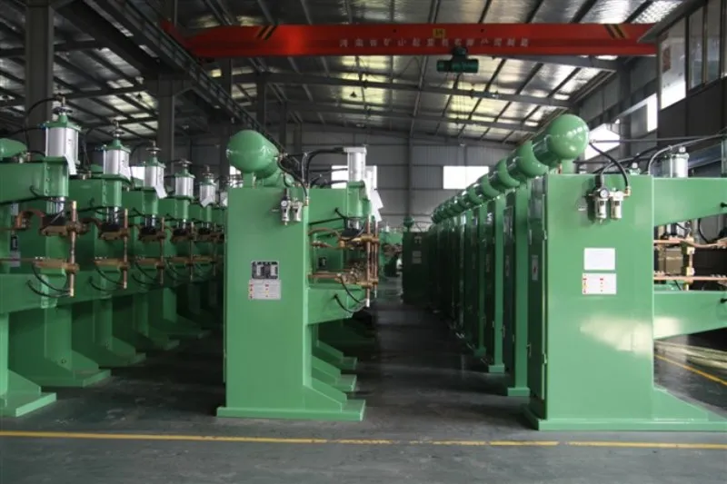 Industry Automatic Small Spot Welder Machine with Table