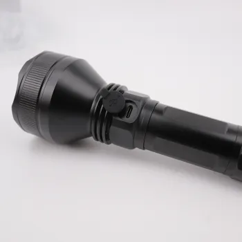 Super Bright 2000 Lumen Rechargeable LED Torch: Toby's Latest Tactical Flashlight for Camping and Outdoor Activities