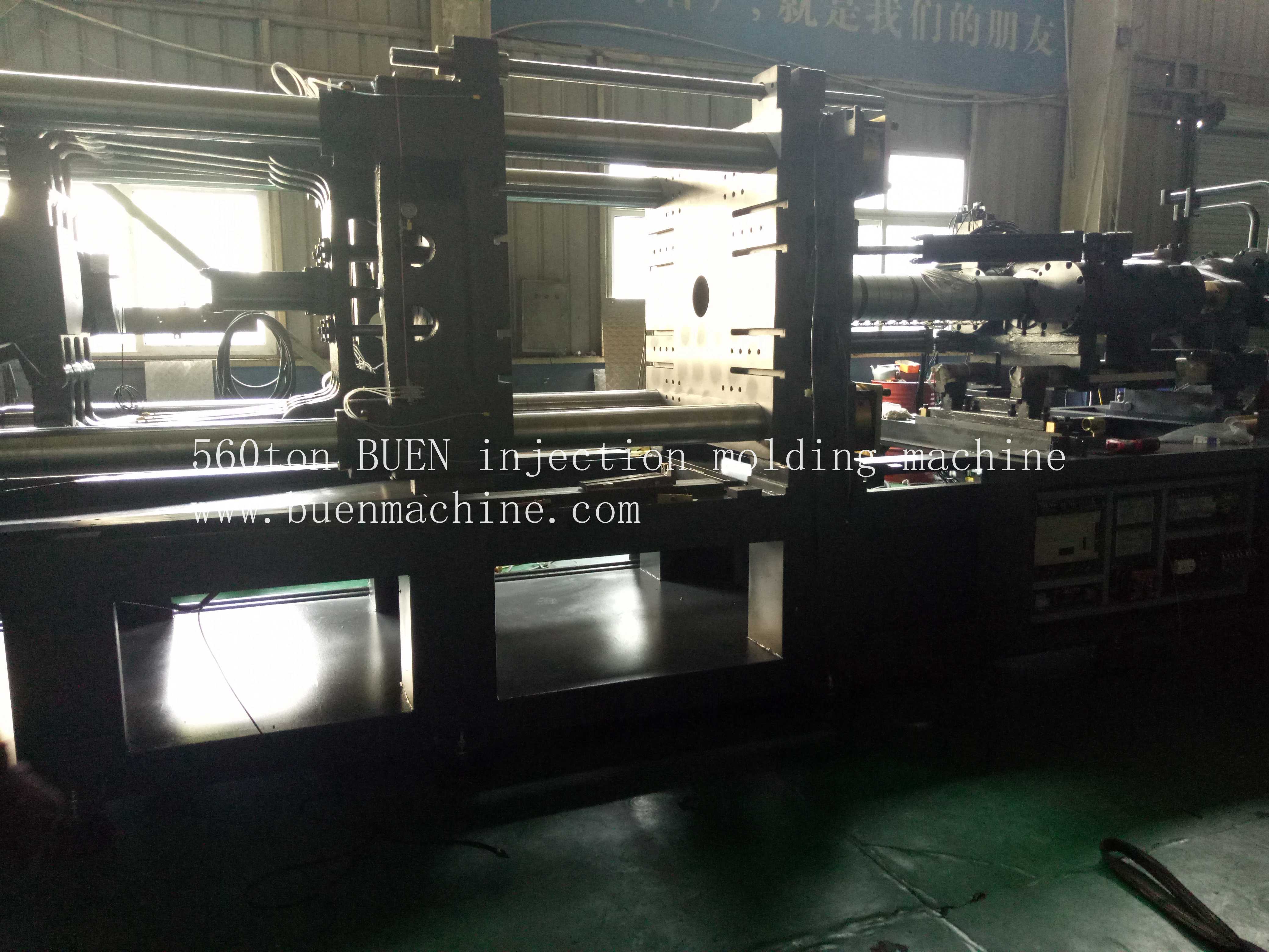 560ton injection machine 2