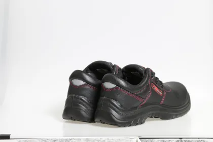 Professional Head Layer Cowhide Wide Toe Protection Safety Shoes for Outdoor Work