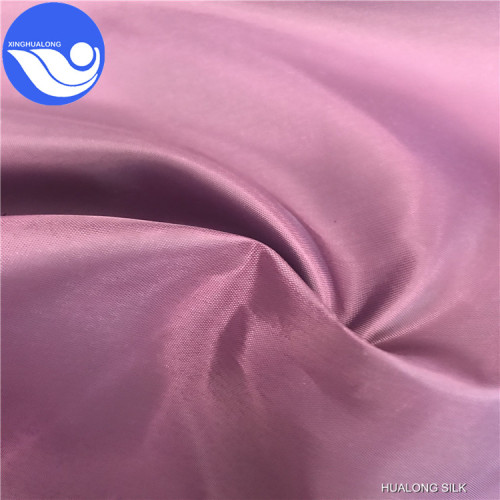 Kain polyester taffeta untuk taplak meja rumah