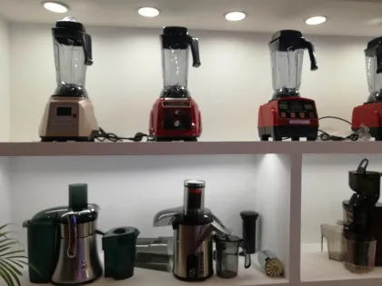 Best Commercial Heavy Duty Food Processors with Large Capacity