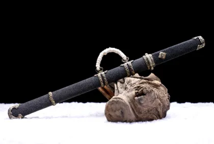 Snow Shadow Tang Sword
