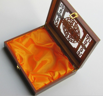 High-Grade Wooden Tea Package Box