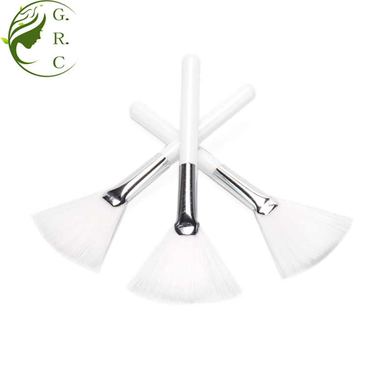 Makeup Fan Brushes Makeup Fan Brushes