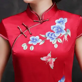 Retro Long Section  Hand Embroidery  Cheongsam