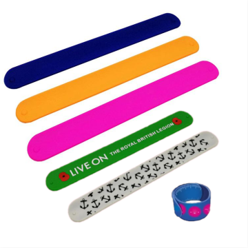 PRODUZIONE DI BRACELE SLAPLE SILICO DEL LOGO CUSTICHE | Braccialetti slap di silicone economici