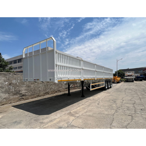 Třínápravový Stake Semi - přívěs