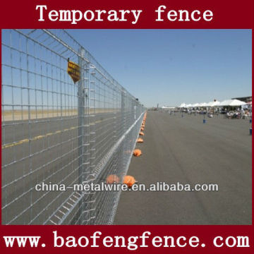 Movable temporary fence