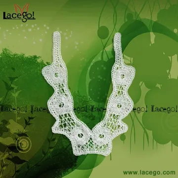 guipure lace collar
