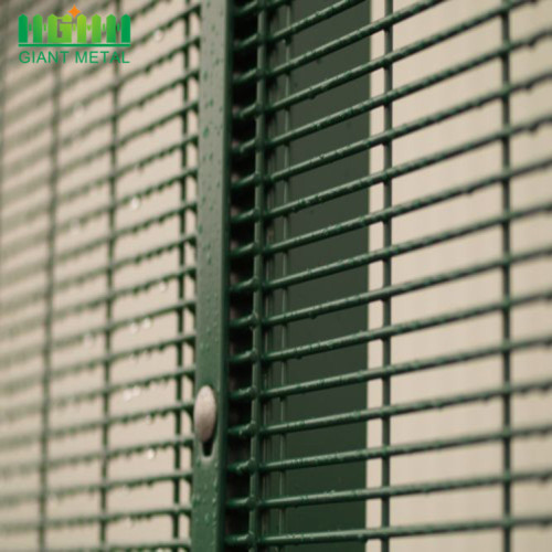 358 Anti Climb Galvanized PVC Coated Fence