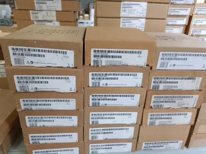 Siemens Brand New Operator Panel 6FC5370-0AA00-3AA1