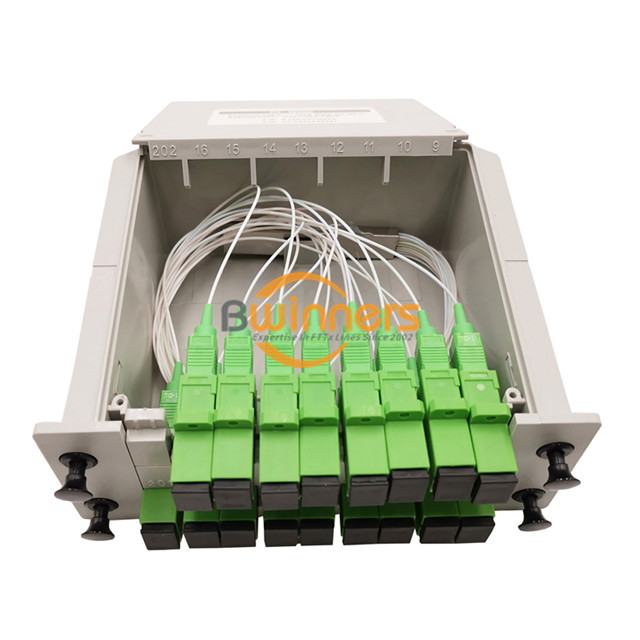 Modulo di inserimento 1x16 SC/APC fibra ottica